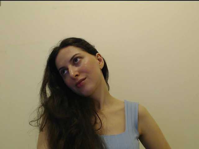 Hot-lina BongaCams Model