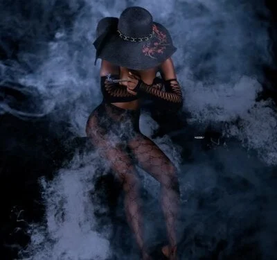 Ruthlessvee Stripchat Model