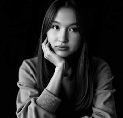 ShariTietge Stripchat Model