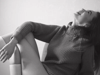 Tangkapan layar terakhir dari pertunjukan _Spring_Day_