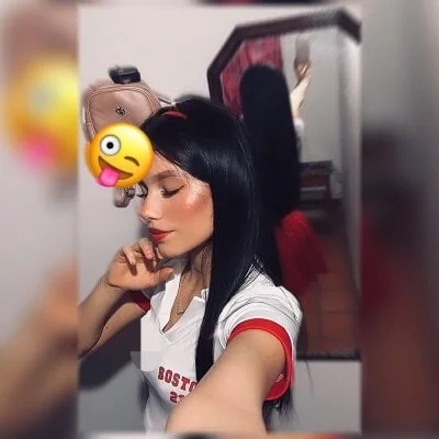 dazzlingdolls Stripchat Model